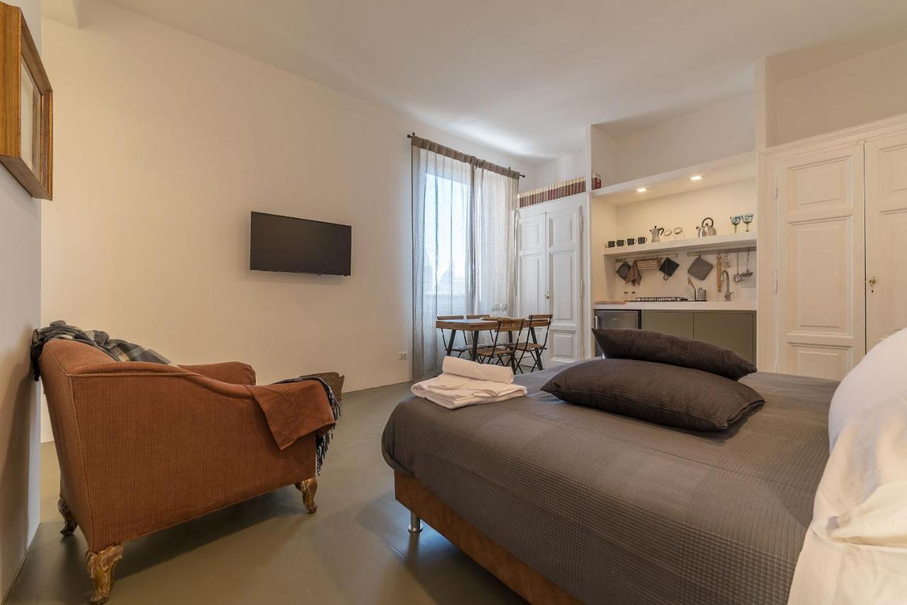 Apartment Iflat Esquilino Industrial Studio N.1 *