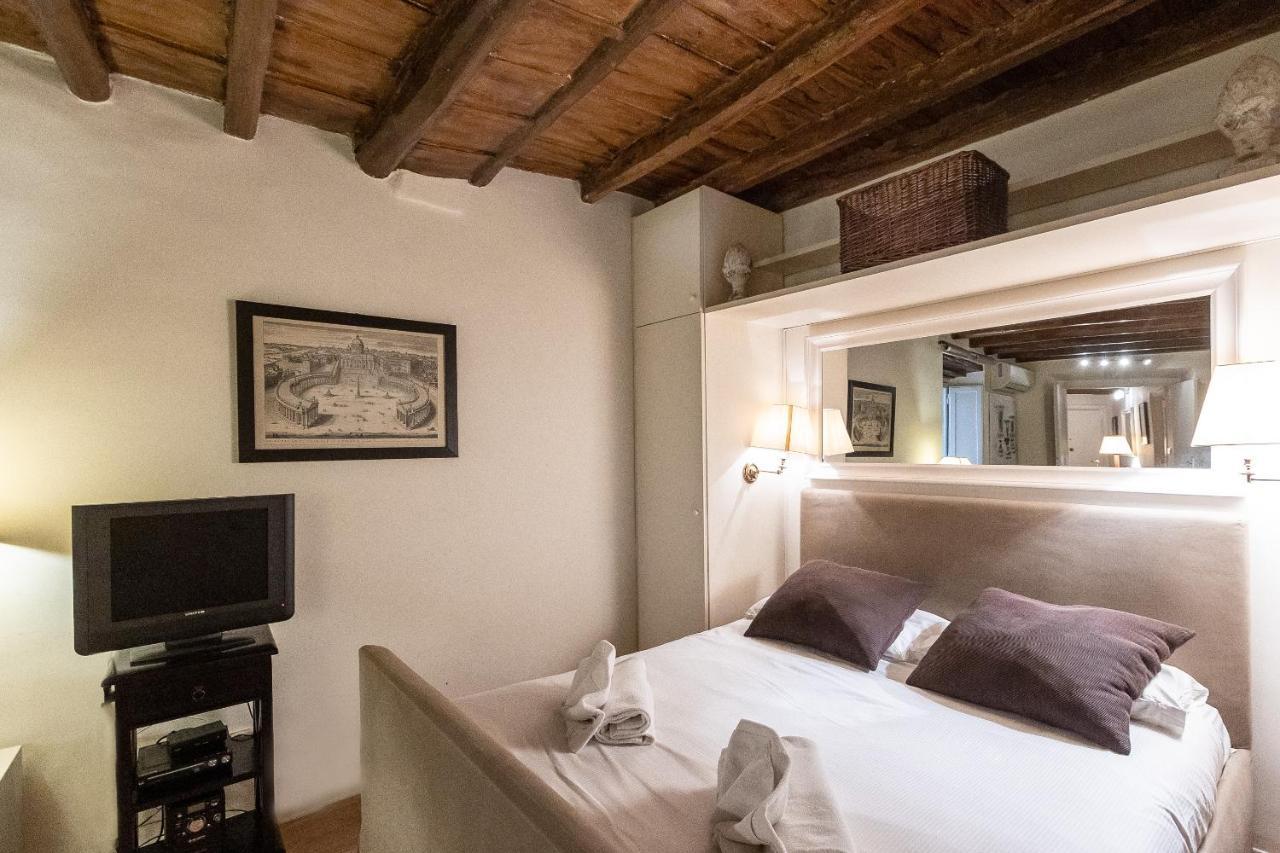 Apartment Romantica Studio-rental In Rome