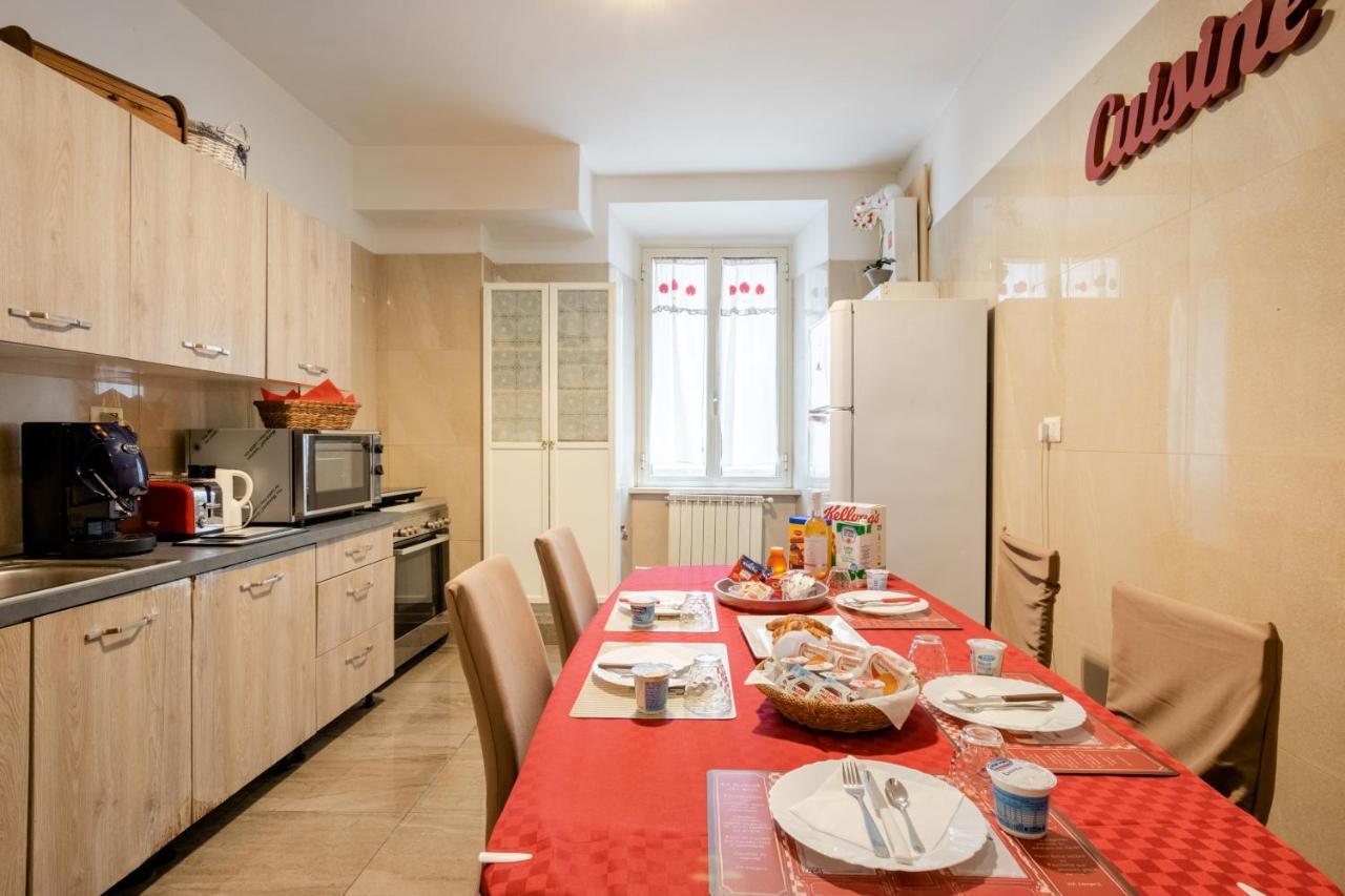 4-bdr Among Colosseum&termini 10-people Apartment