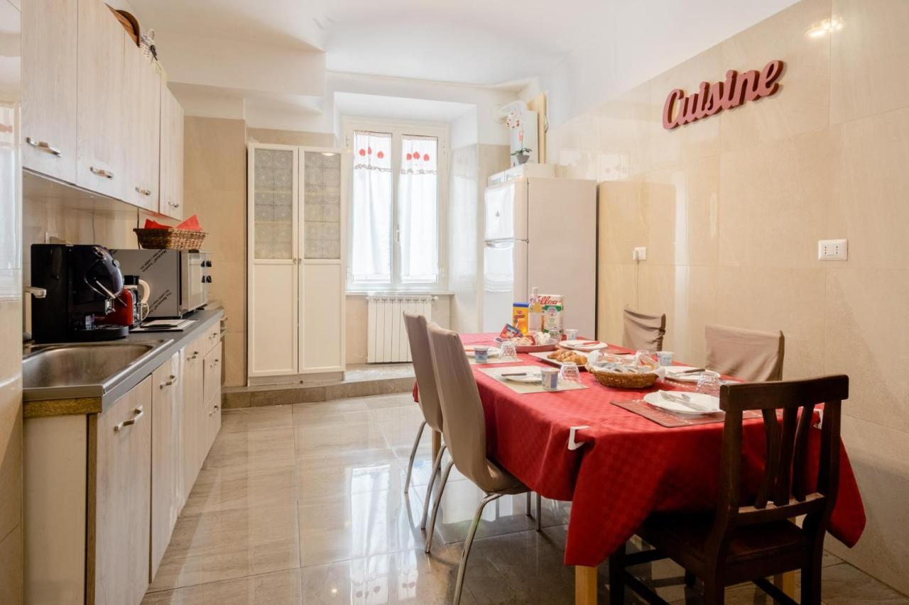 4-bdr Among Colosseum&termini 10-12 People Appartement *