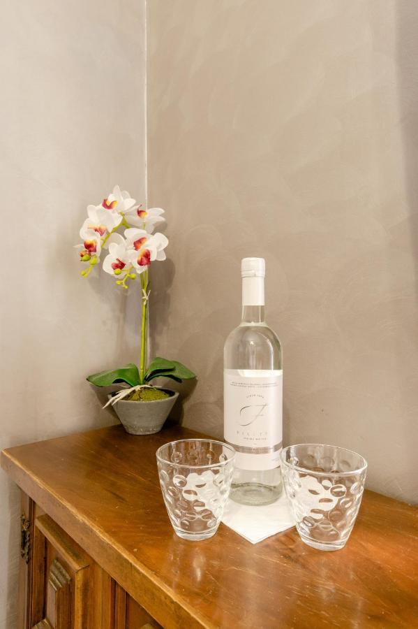 Apartment 4-bdr Among Colosseum&termini 10-people Rome