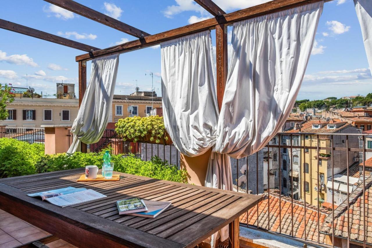The View Trastevere Apartment Rome