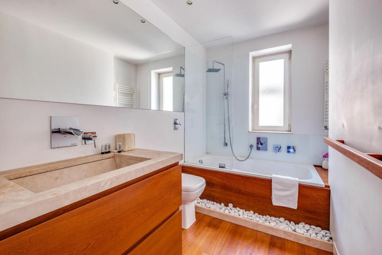 The View Trastevere Apartment *