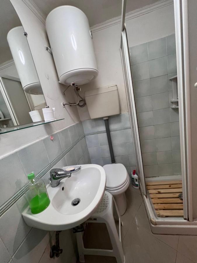 Apartment Monolocale A Mostacciano Rome
