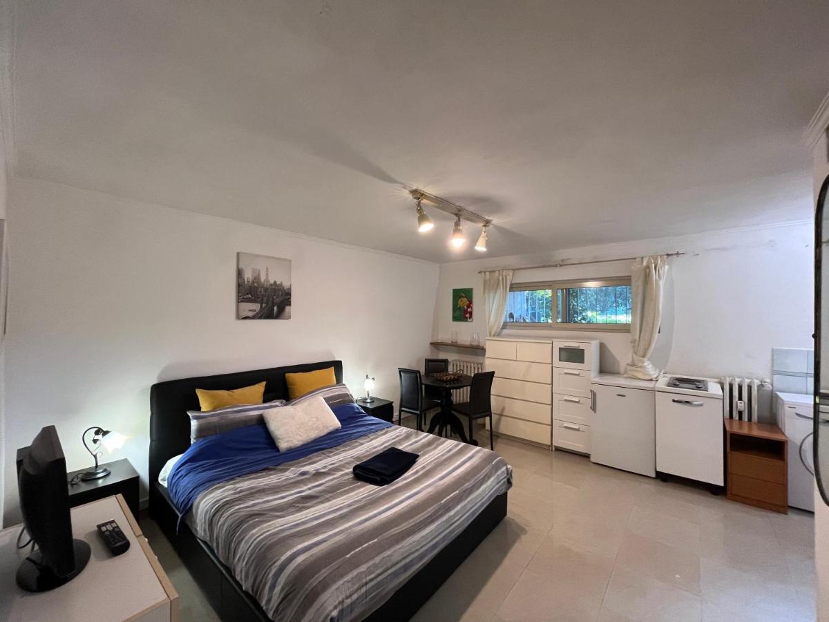 Apartment Monolocale A Mostacciano *