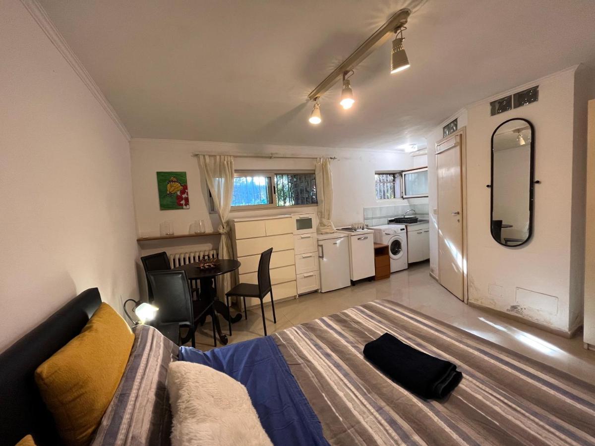 Monolocale A Mostacciano Apartment Rome