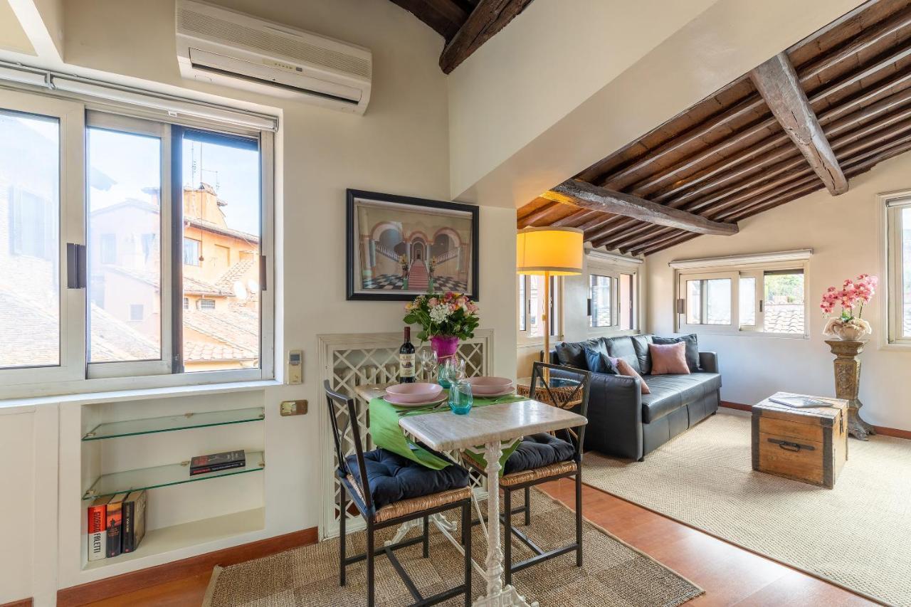 As Feel - Cozy Penthouse In Navona Apartment Rome
