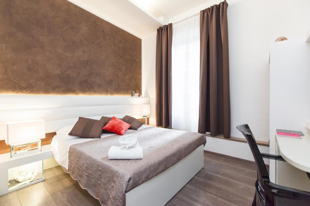 Town House Fontana Di Trevi Bed & Breakfast