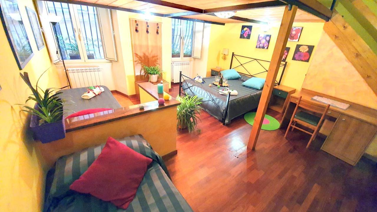 La Casa Verde Roma - Free Secure Parking If You Book 3 Nights