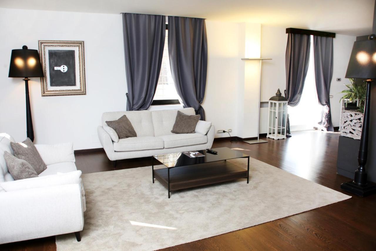 Th - Carpegna Palace Roma