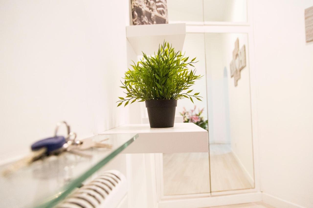 Apartment New In The Heart Of Trastevere *