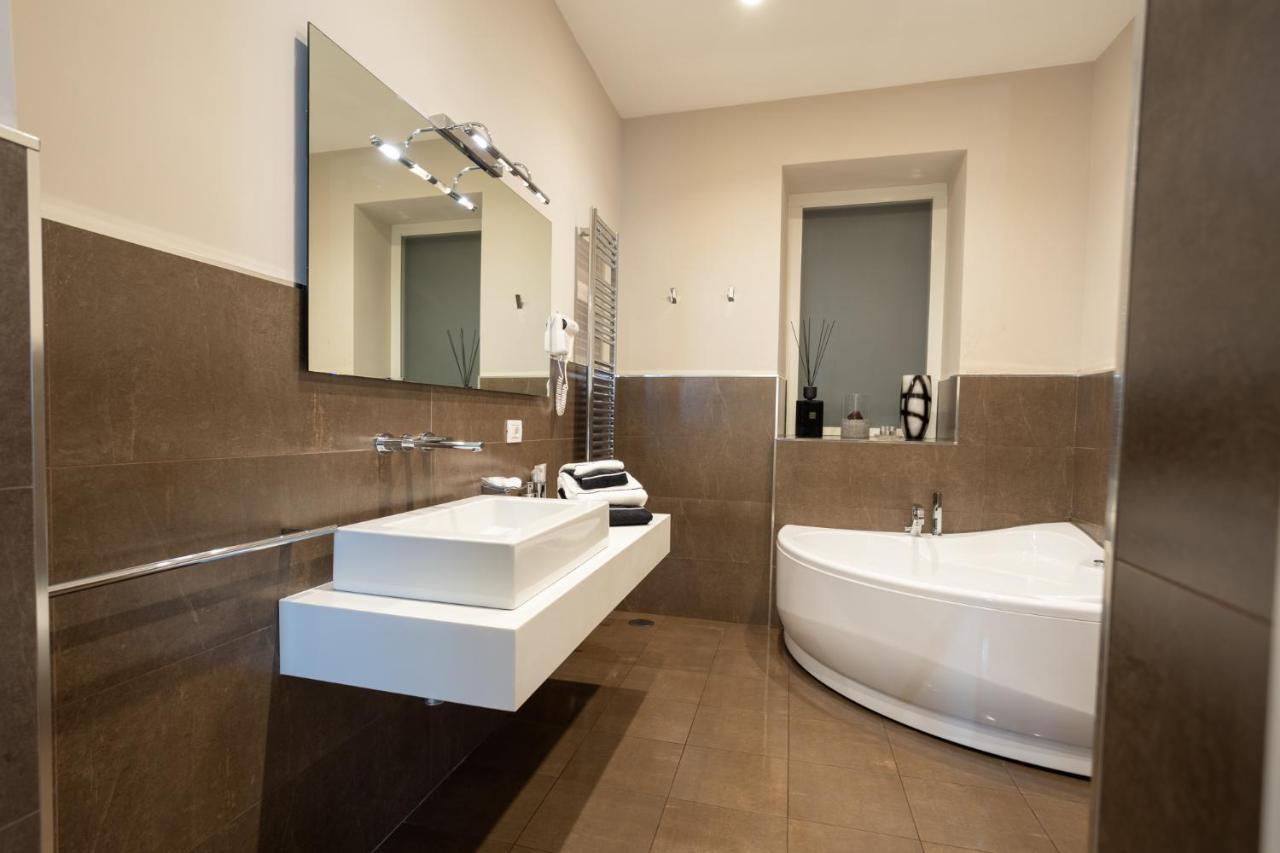 Couette-café Cardilli Luxury 2*