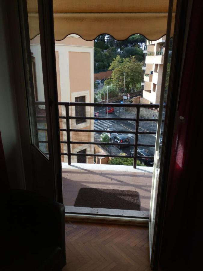Large Vatican With 3 Bedroom For 6 Persons *