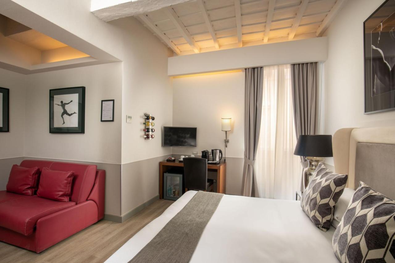 Hotel Condotti Palace 4*