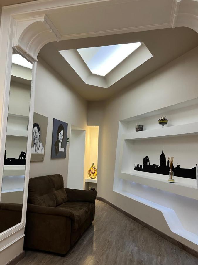 Casa de hóspedes Luxury Sistina Suites *