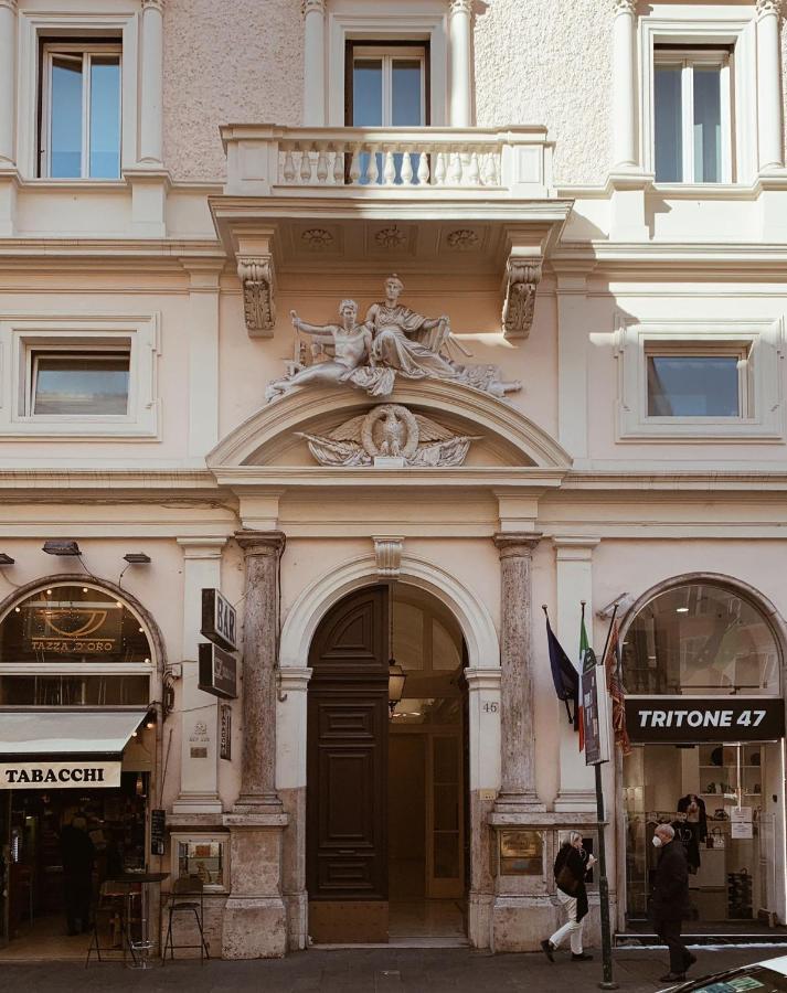 Residenza Tritone Luxury Trevi Fountain