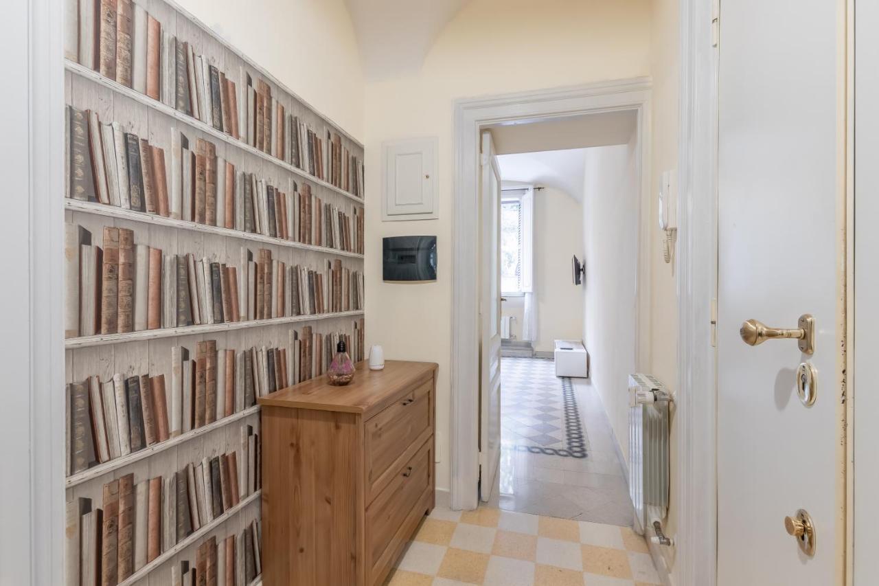 Casa Angelica Colle Oppio / Colosseo Roma