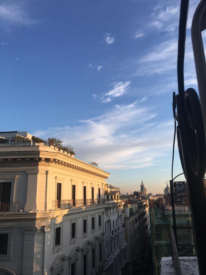 Esposizione Roof