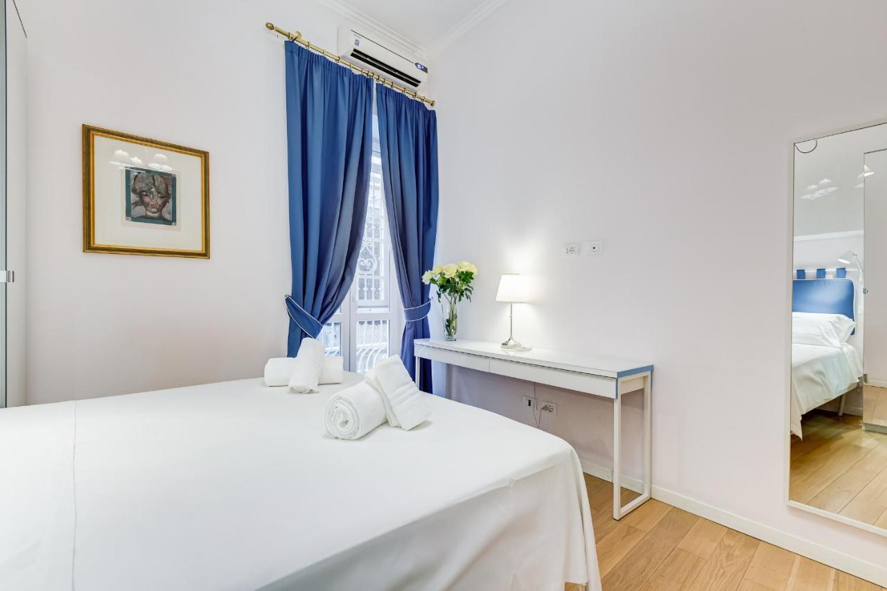 Trevi Fountain Modern Apartment Rome