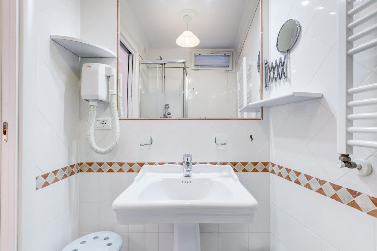 Appartement Trevi Fountain Modern Rome