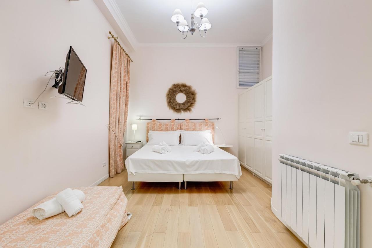 Appartement Trevi Fountain Modern Rome