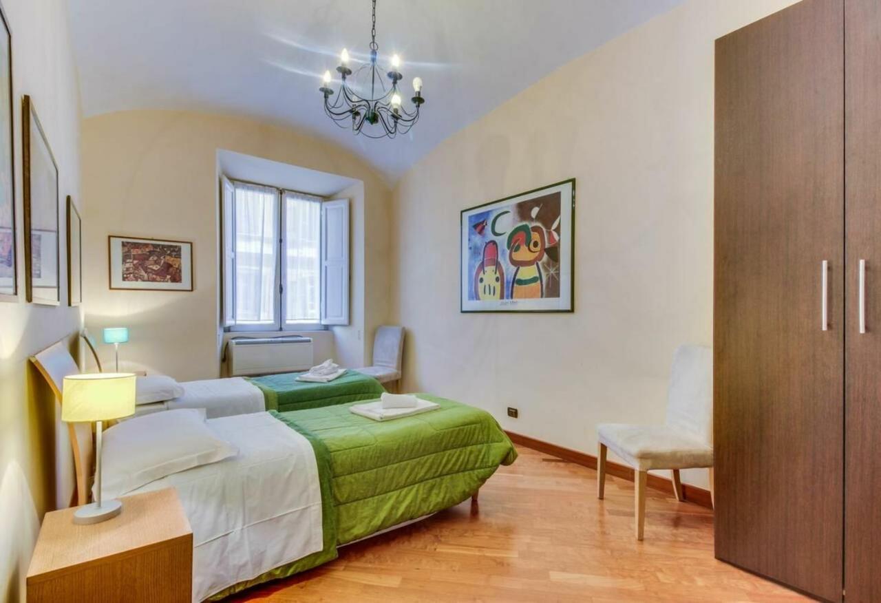 Apartment Vacanze In Vaticano By Halldis