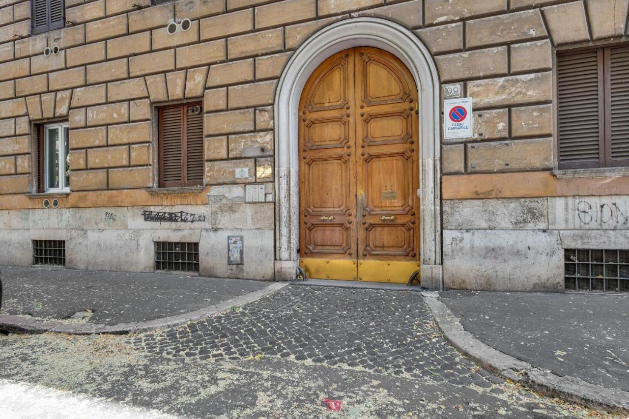 Apartment Vacanze In Vaticano By Halldis