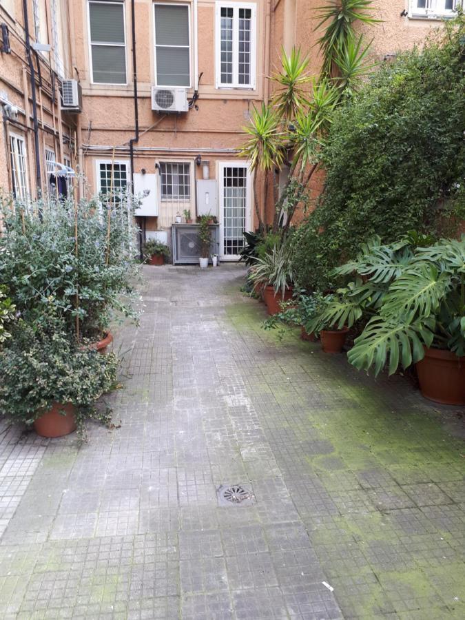 Tra Gianicolo E Trastevere Bed & Breakfast Rome