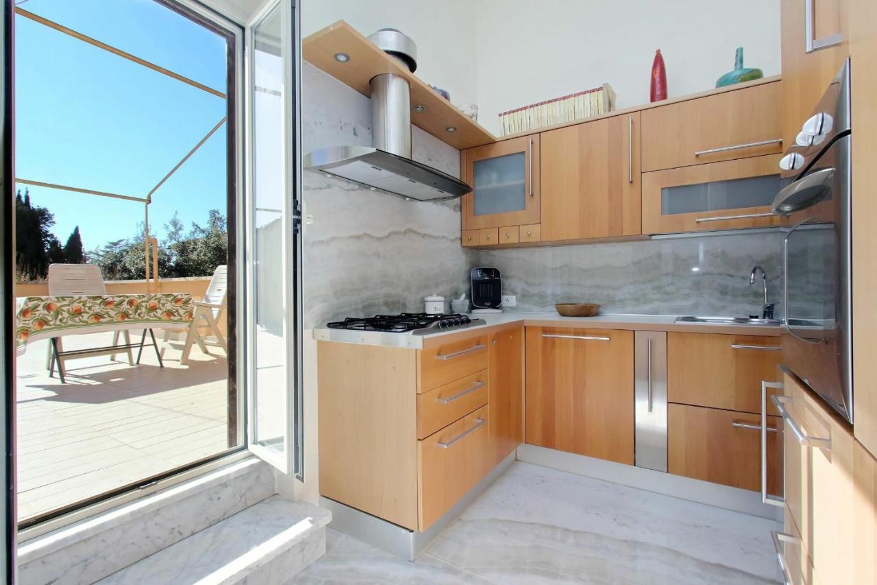 Parioli Bellissimo 2br Con Terrazzo By Halldis Apartment