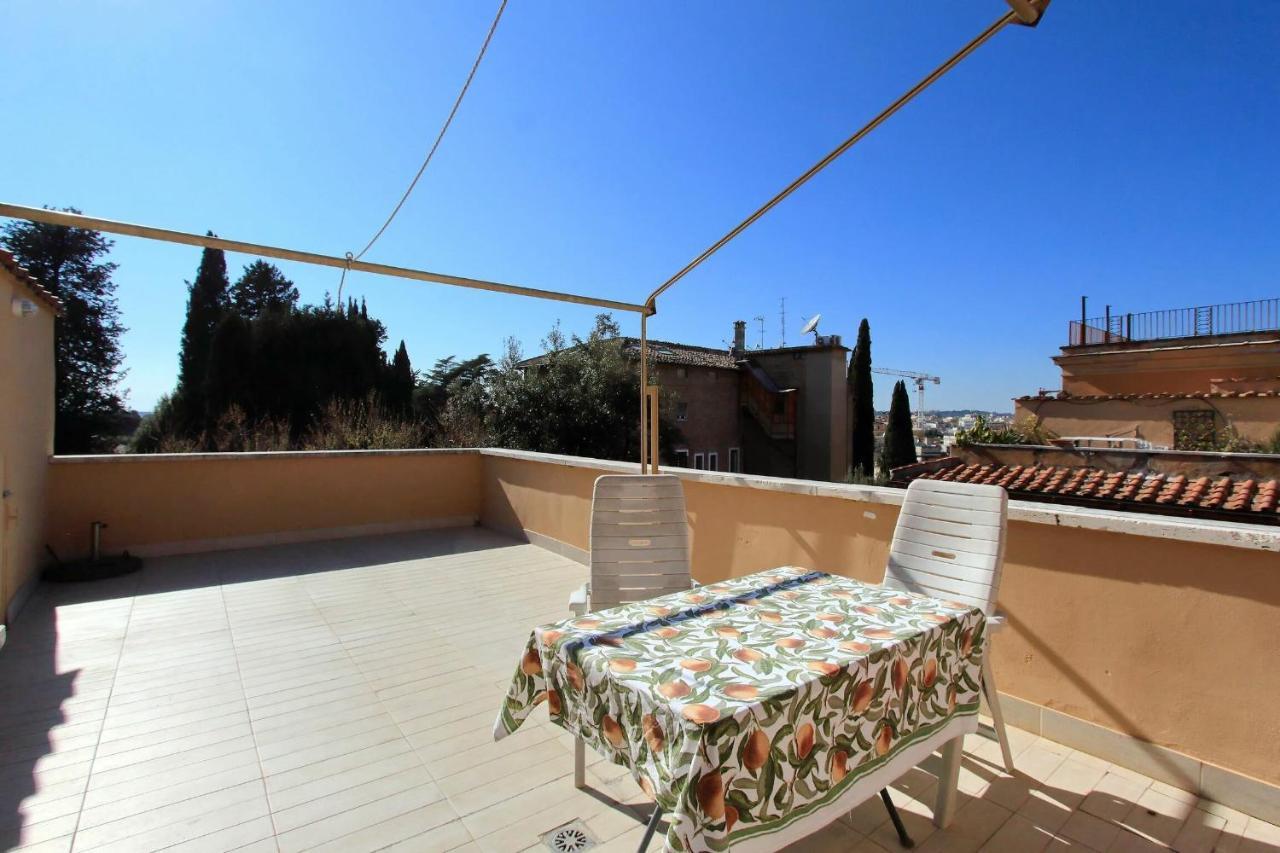 Parioli Bellissimo 2br Con Terrazzo By Halldis