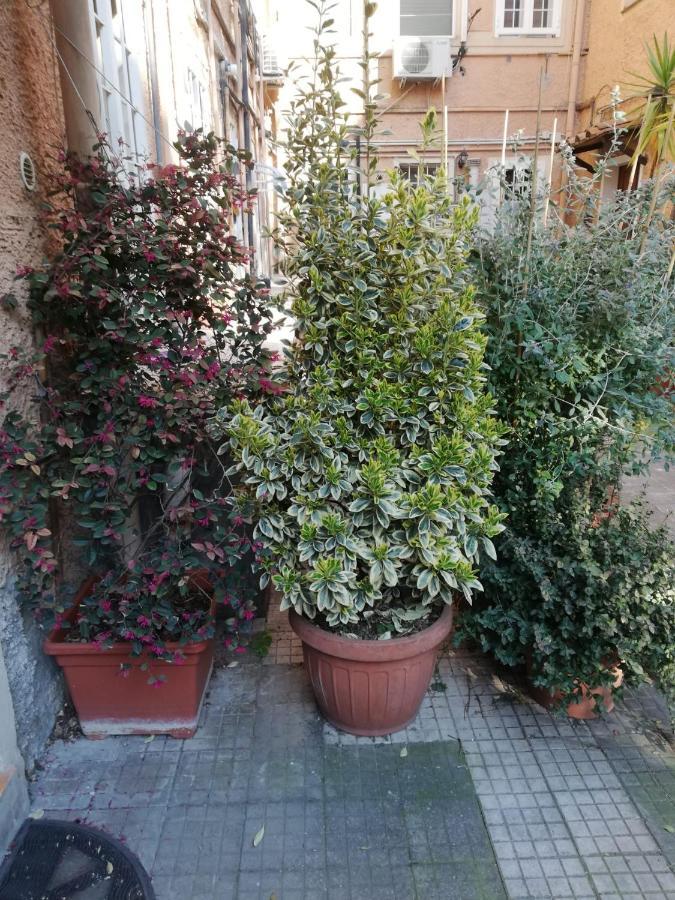 Tra Gianicolo E Trastevere Bed & Breakfast *