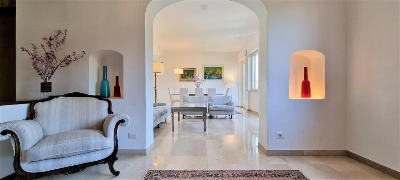 In Colosseo View Luxury Appartement Rome