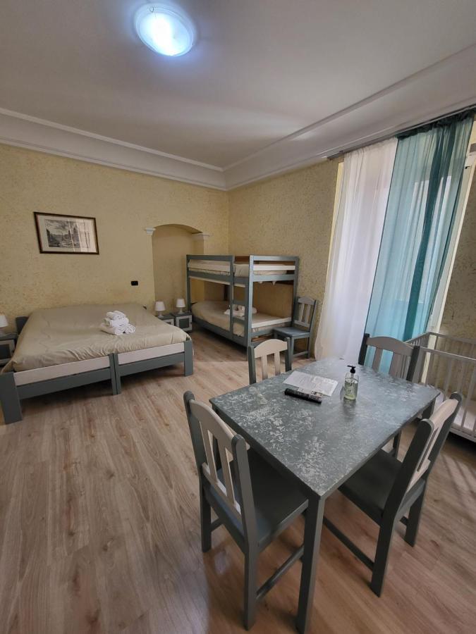 Gasthuis St. Peter's 2*