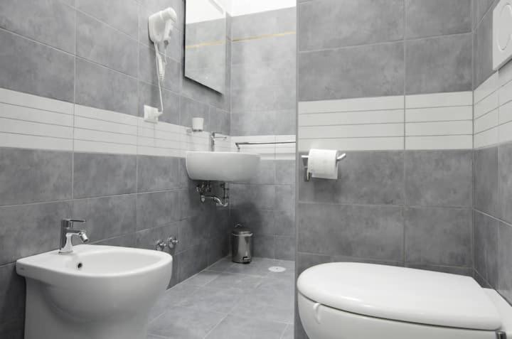 Guest house Homesuitehome 3*