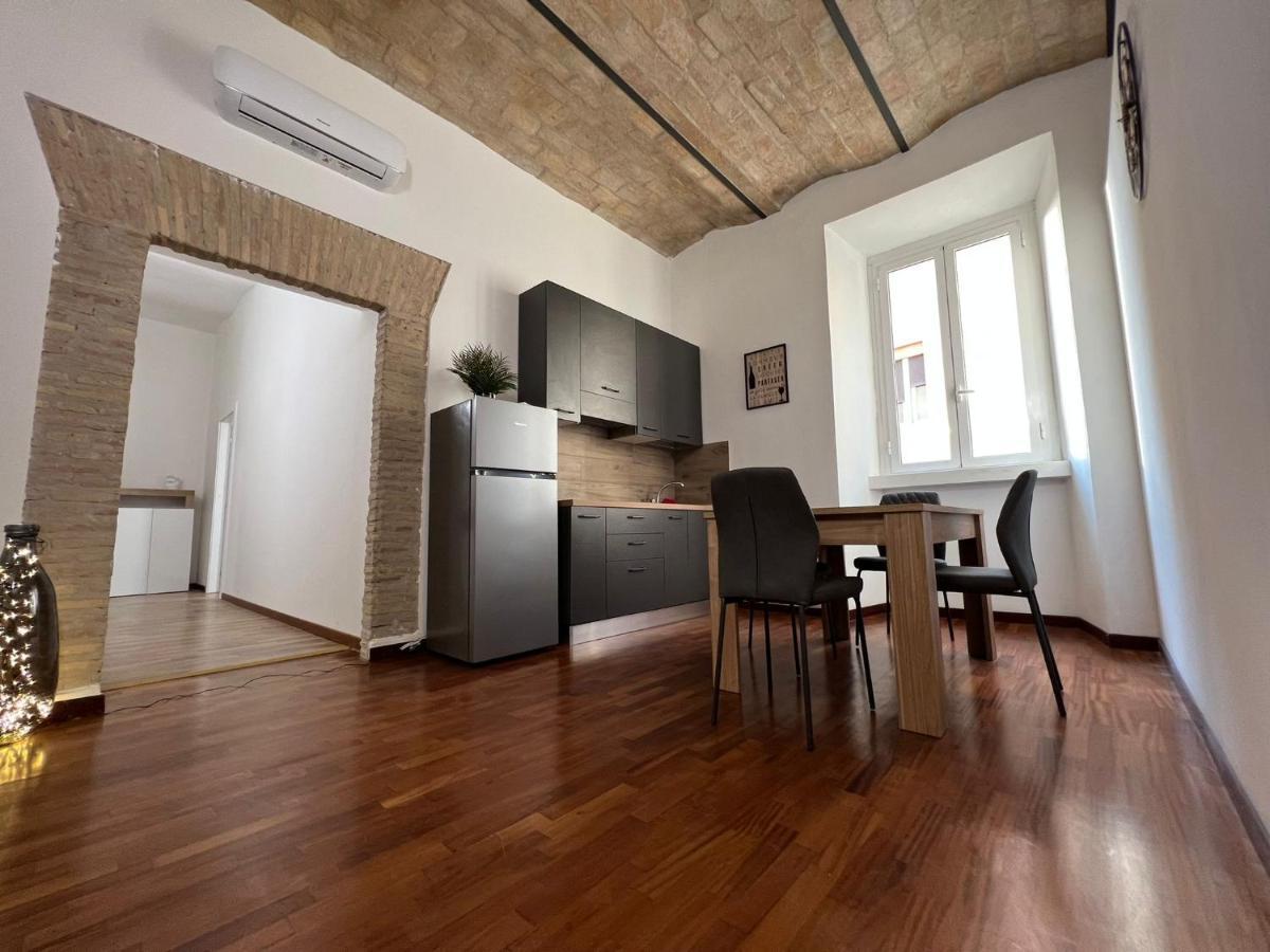 Starhome Colosseo Rome