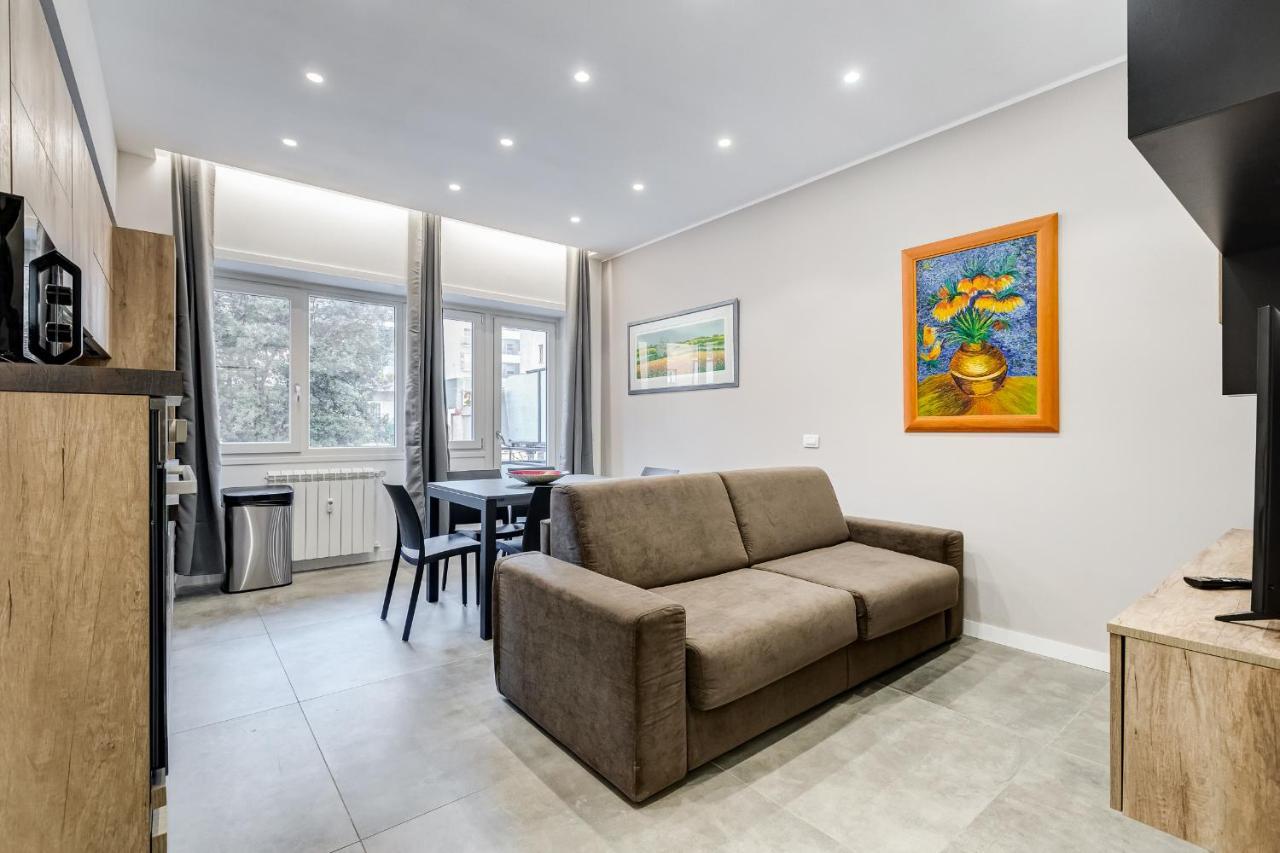 Apartment Next Vatican