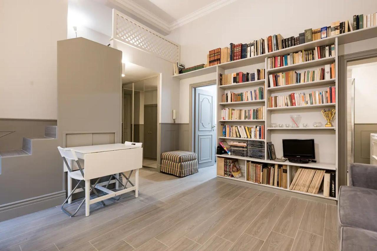 Appartement Bianca - Frezza Little At Piazza Di Spagna *