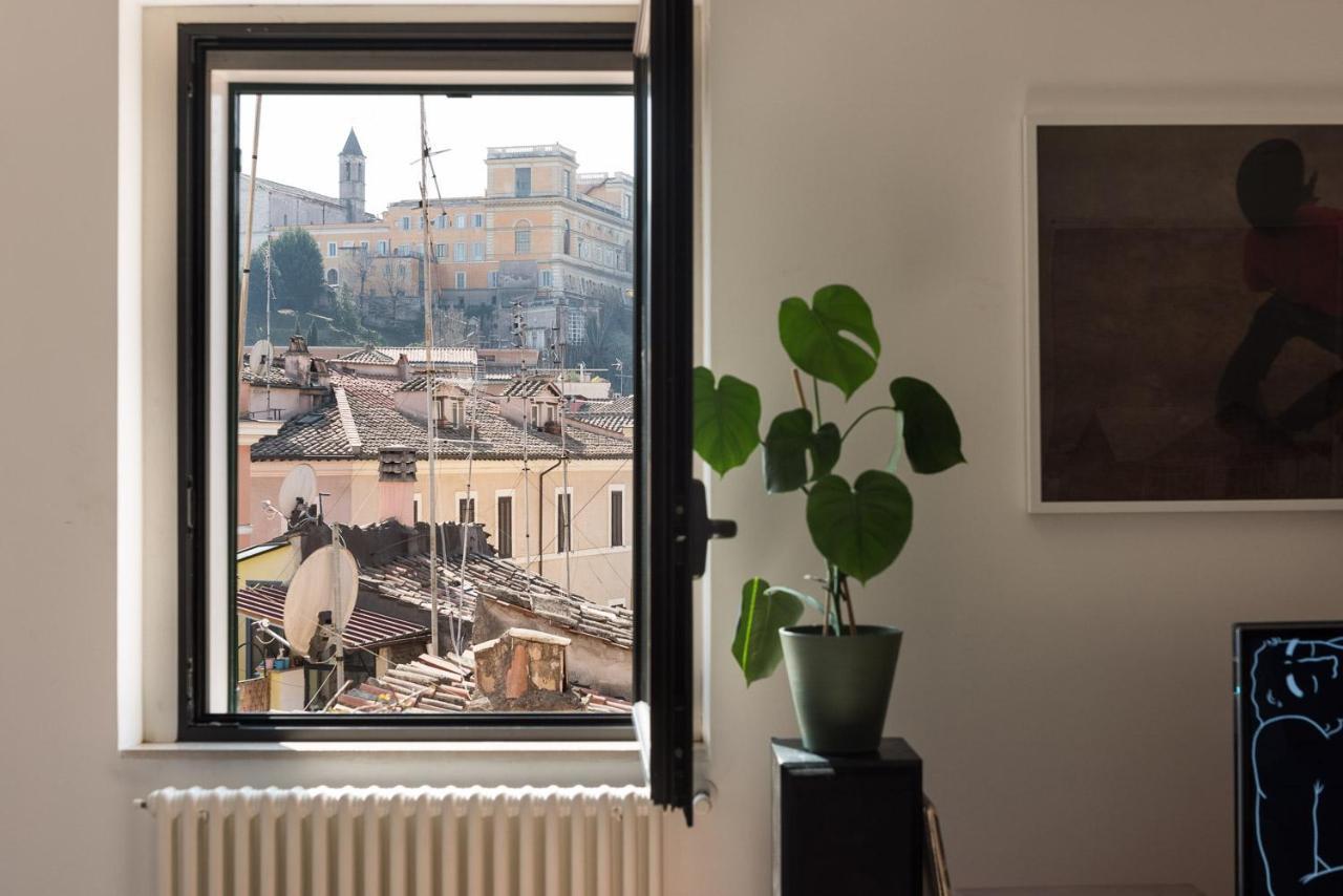 Idyllia Lighty Flat With Views In Trastevere Rome
