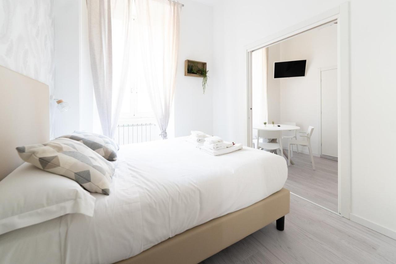 White Gioberti Guest house Rome