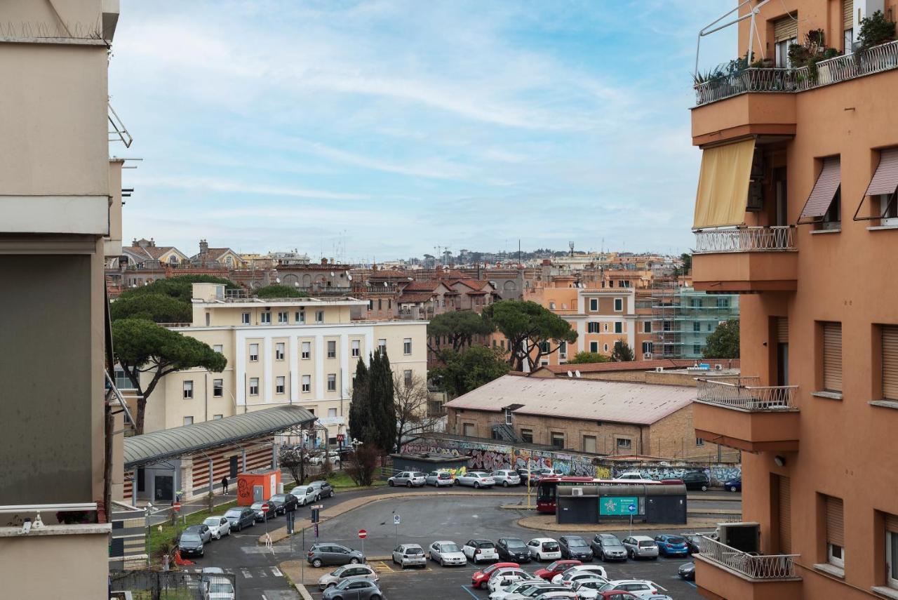 Cipro With Balconies Apartamento *