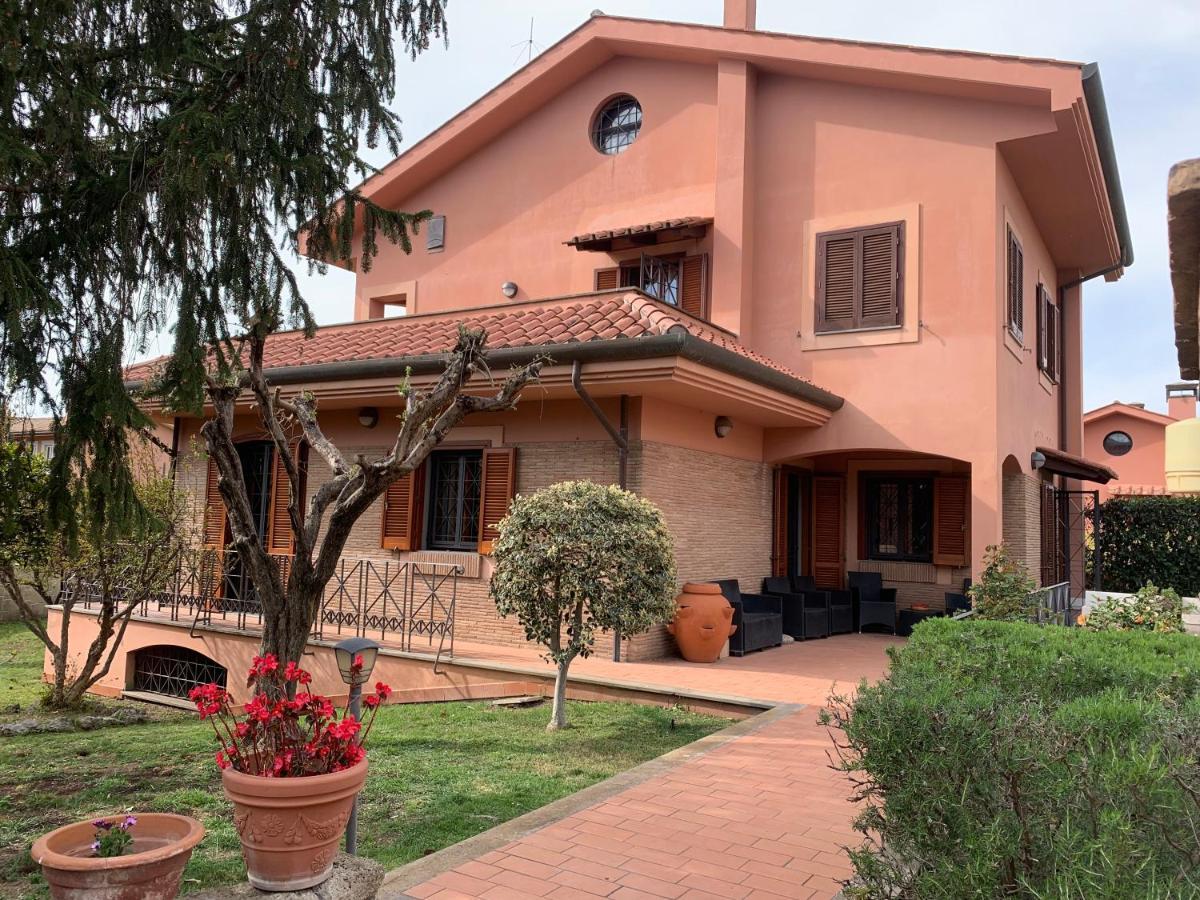 Zamunda Villa