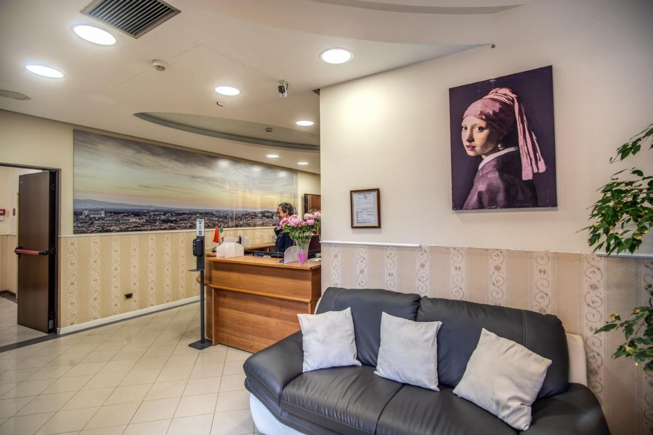 Hotel Ottaviano Augusto 3*