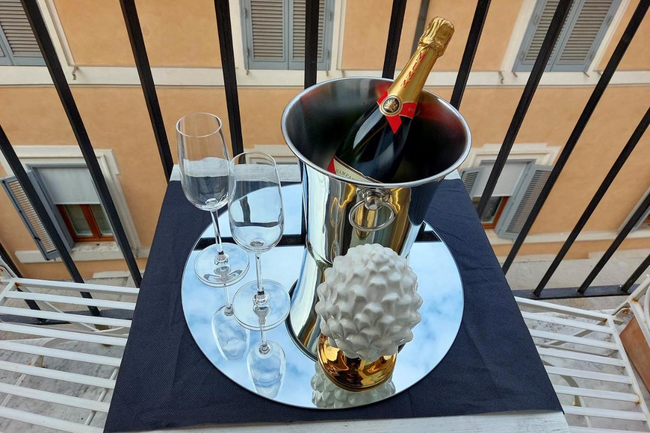 Helmirage Piazza Di Spagna *