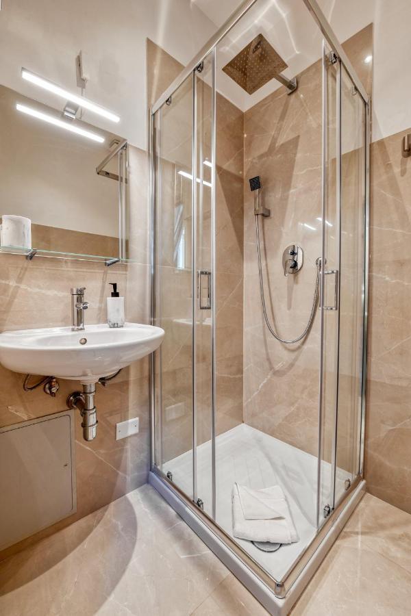 3 3 Bathrooms - Lovely Close The Vatican * Roma