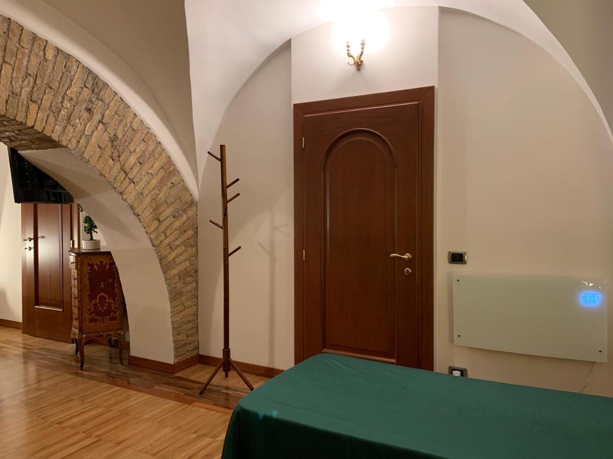 Guest house Residenza Tritone Luxury Trevi Fountain Rome