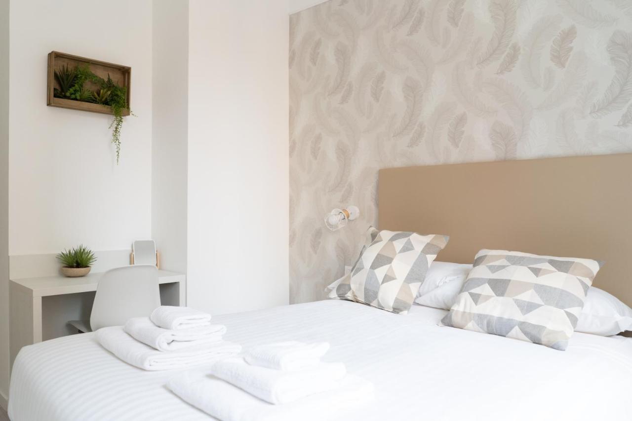 White Gioberti Guest house