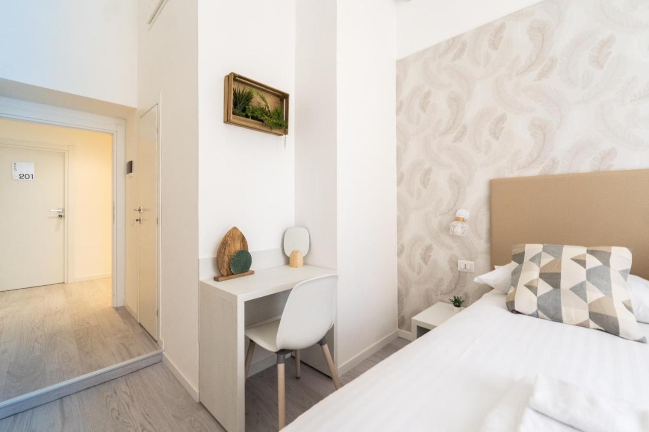 Guest house White Gioberti