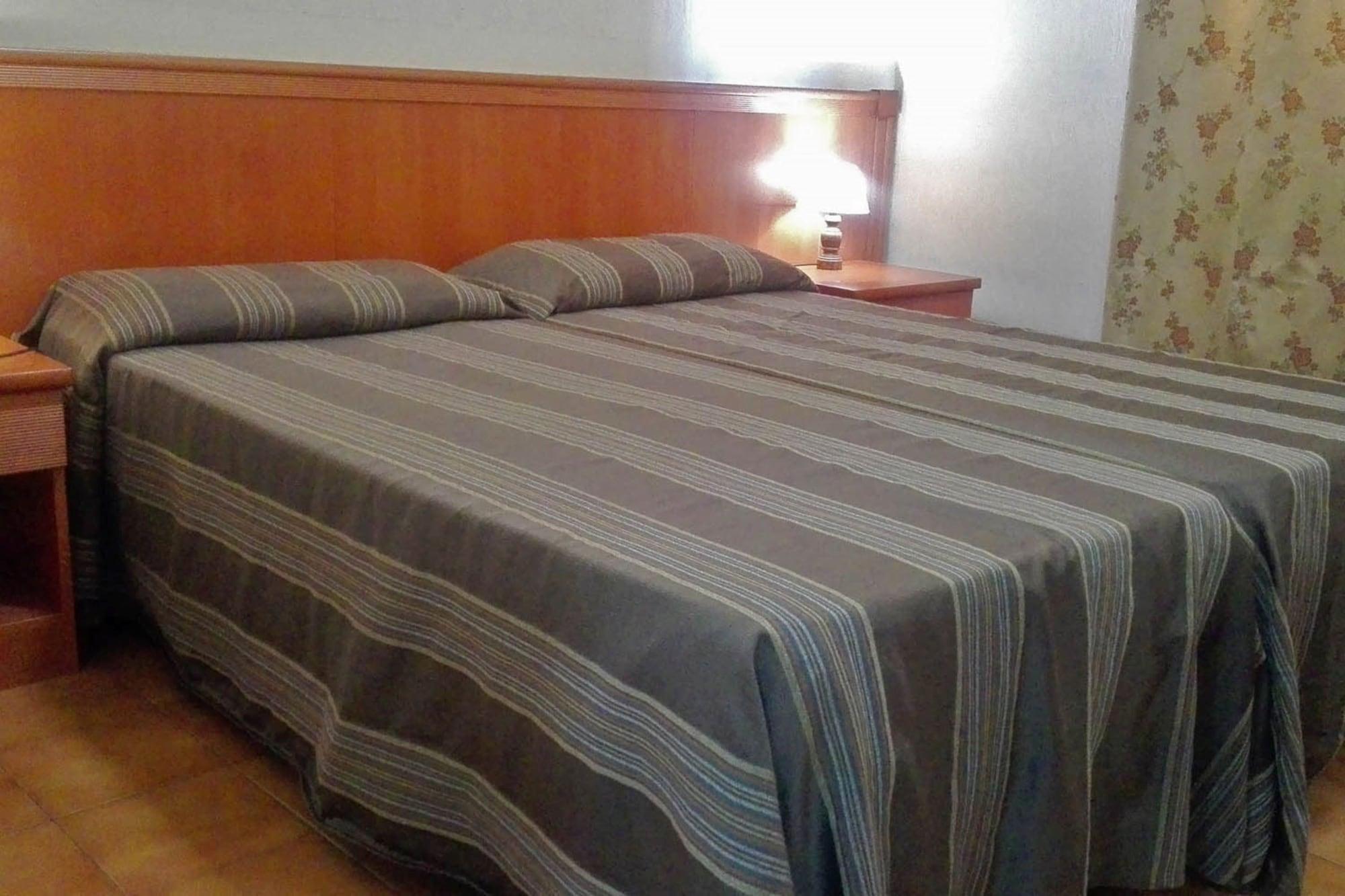 Hotel Cinecitta 3*