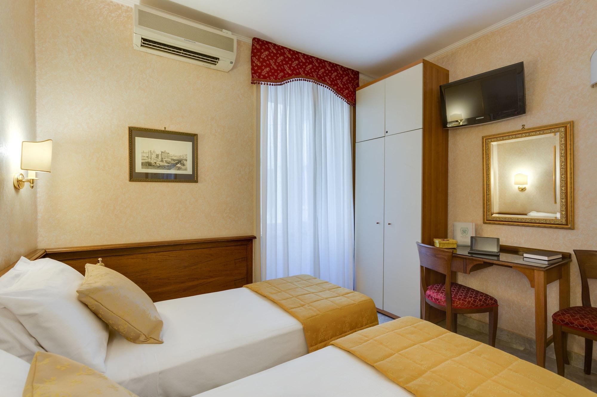 Silla Hotel 2*