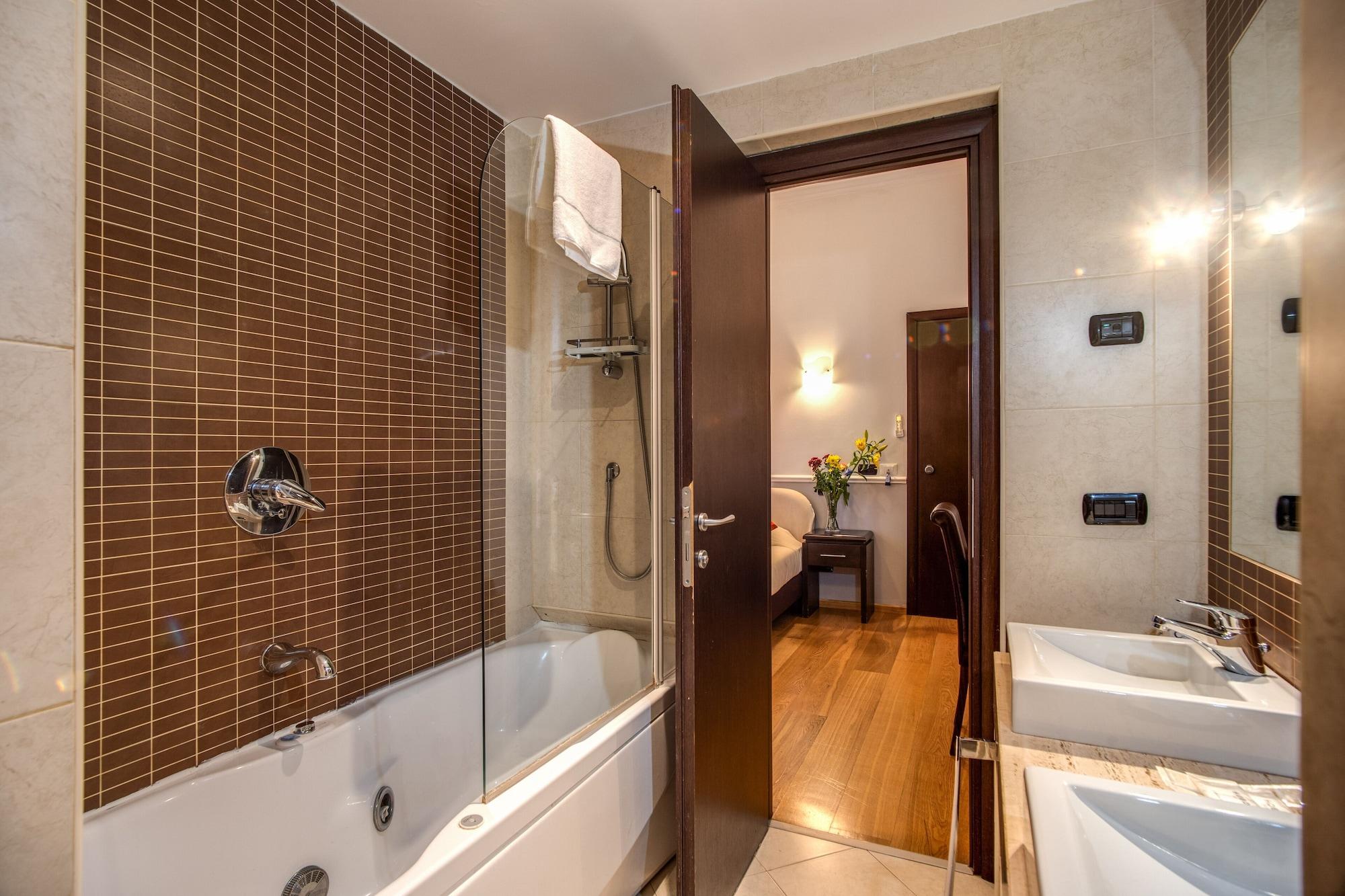 Hotel Everest Rome